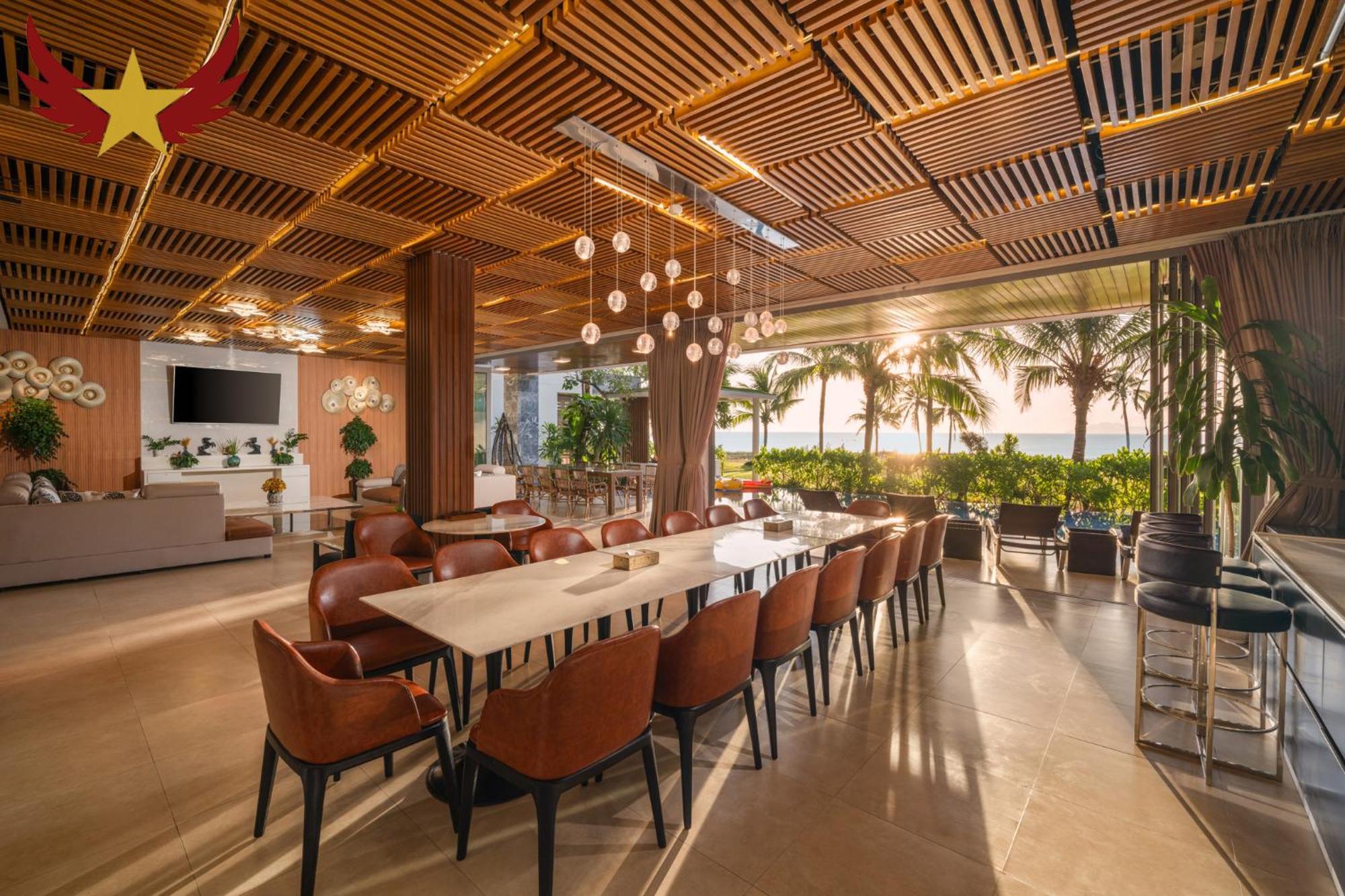 The Five Villas 8 Bedrooms Beachfront - K3 Дананг Экстерьер фото
